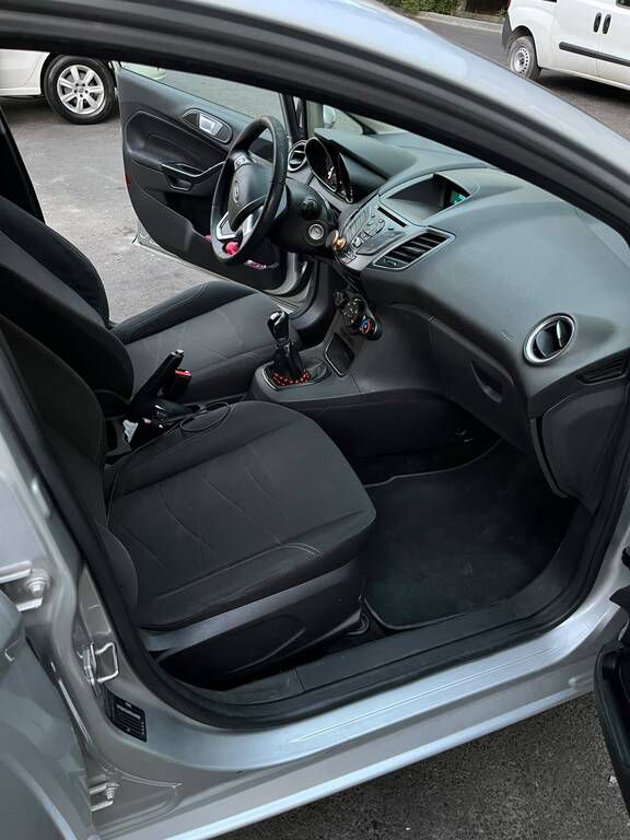 Ford Fiesta, 1.2 L, 2017 il, 135 000 km — Avtomobillər, Bakı (12)