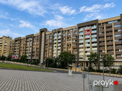 Satılır 3 otaqlı köhnə tikili 85 m²