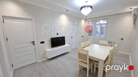 Satılır 3 otaqlı köhnə tikili 55 m²