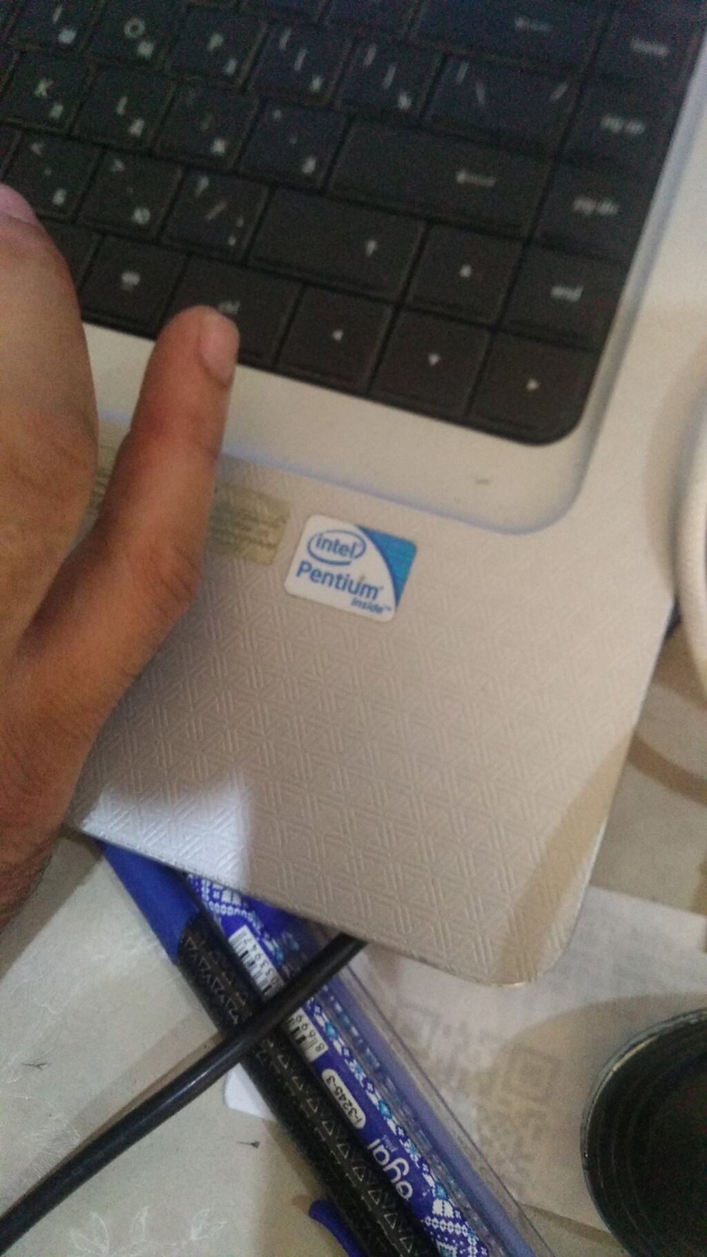 Qiymet 200 Azn Real aliciya endirim olunacaq HP noutbuk - Model: HP — HP, Bakı (4)