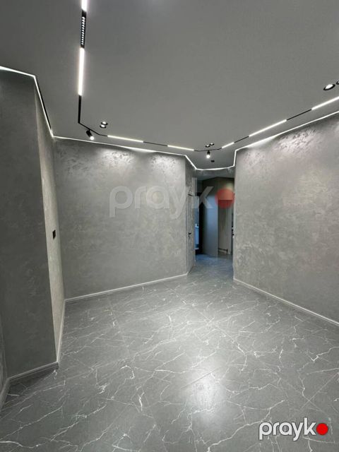Satılır 3 otaqlı yeni tikili 71 m²