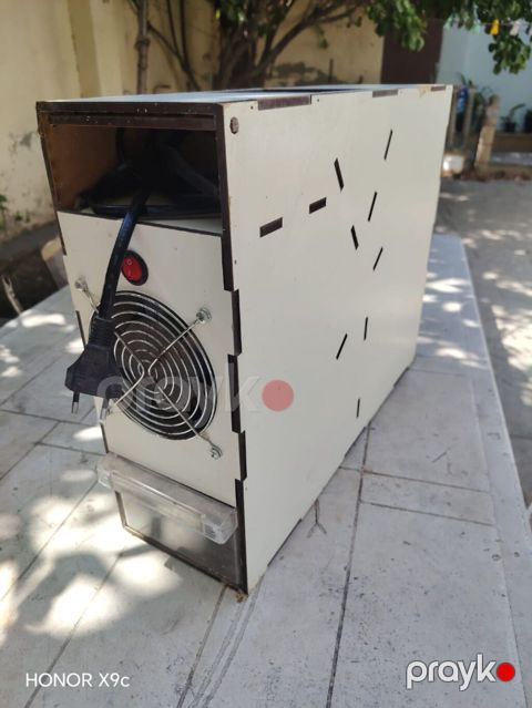 Quşlar üçün yem təmizləyən aparat - Elektrikli, şnurla qoşulur -