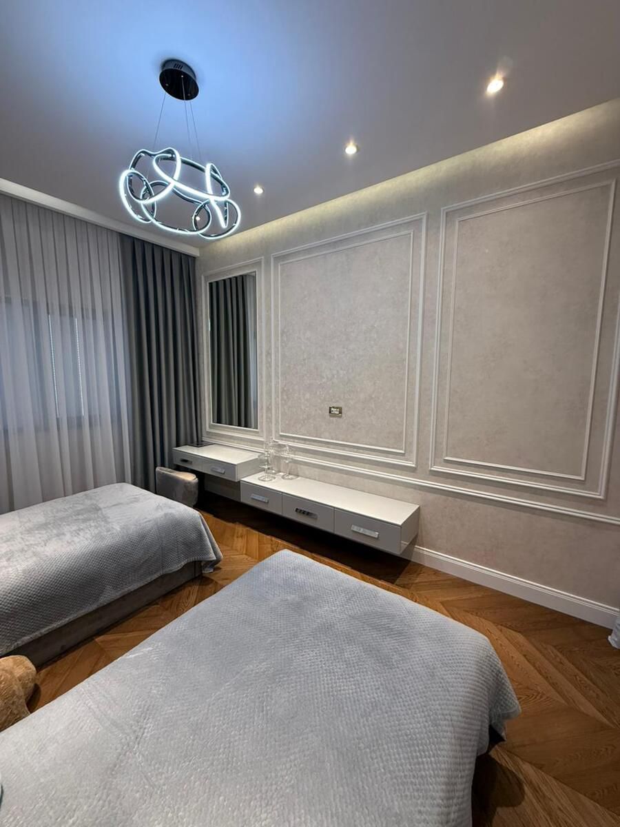 Satılır 4 otaqlı yeni tikili 185 m² — Mənzil, Bakı (10)