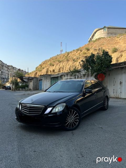 Mercedes E 220, 2.1 L, 2011 il, 398 500 km — Bakı