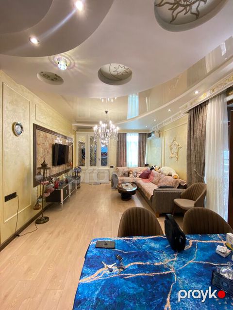 Satılır 3 otaqlı yeni tikili 140 m²