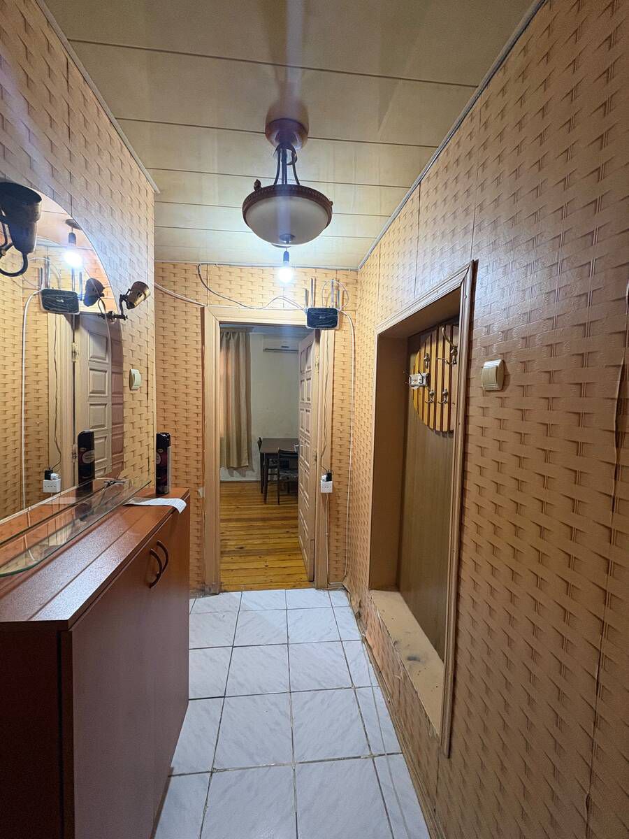 Satılır 1 otaqlı köhnə tikili 37 m² — Mənzil, Bakı