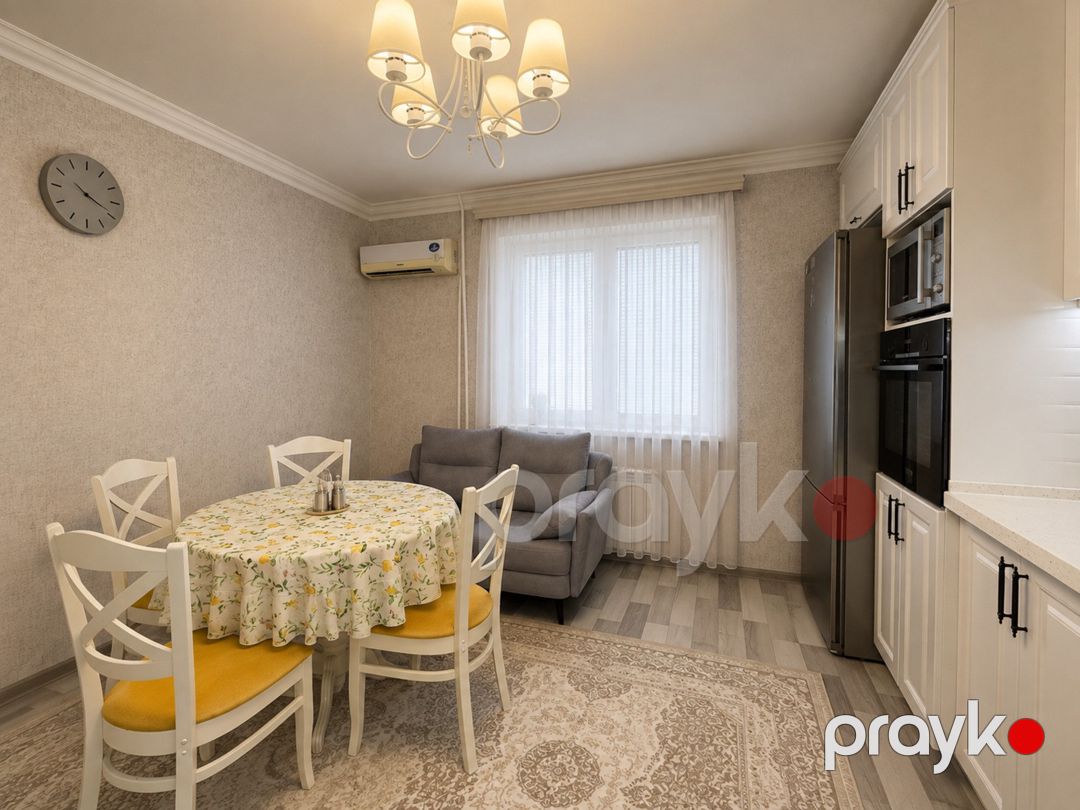 Satılır 2 otaqlı köhnə tikili 100 m² — Mənzil, Bakı (12)