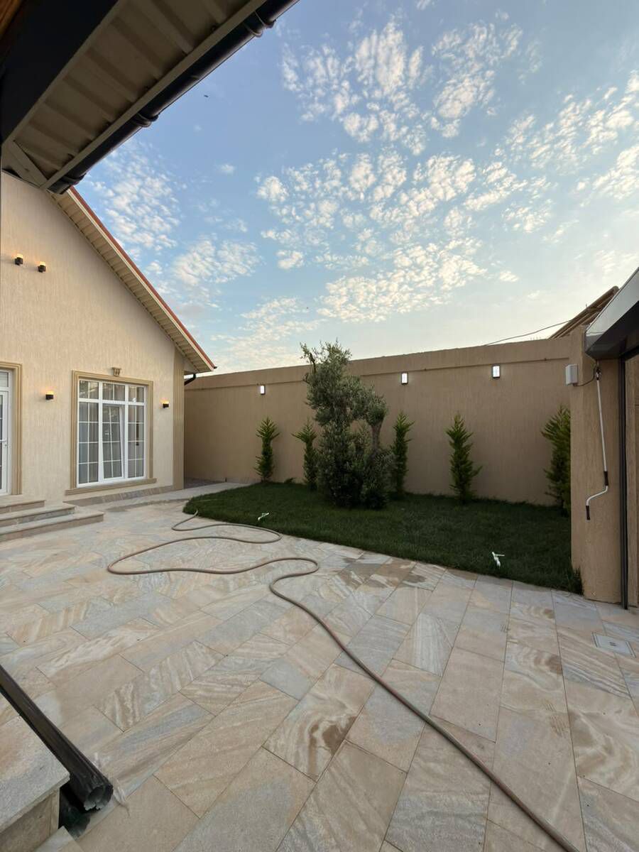 Satılır 4 otaqlı həyət evi/bağ evi 140 m² — Ev, villa, Bakı (5)