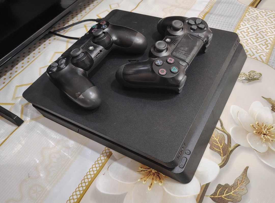 Playstation 4 Slim 500GB — Elektronika, Bakı (2)