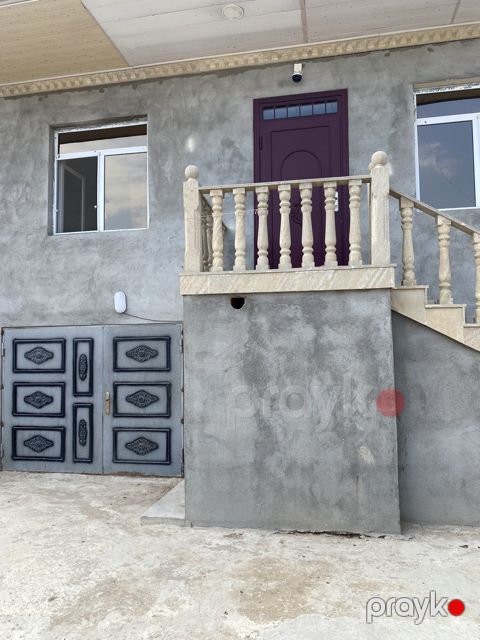 Satılır 6 otaqlı həyət evi/bağ evi 150 m²