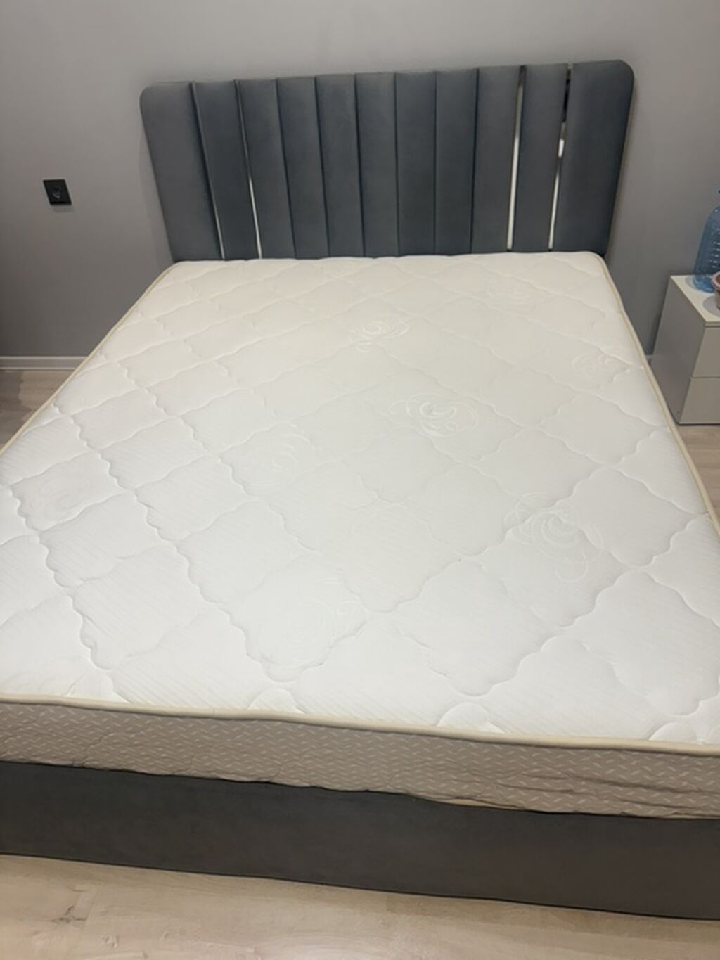İki nəfərlik yataq dəsti - Ölçü: təxminən 160x200 sm (queen tipli) — Mebel, Bakı (3)