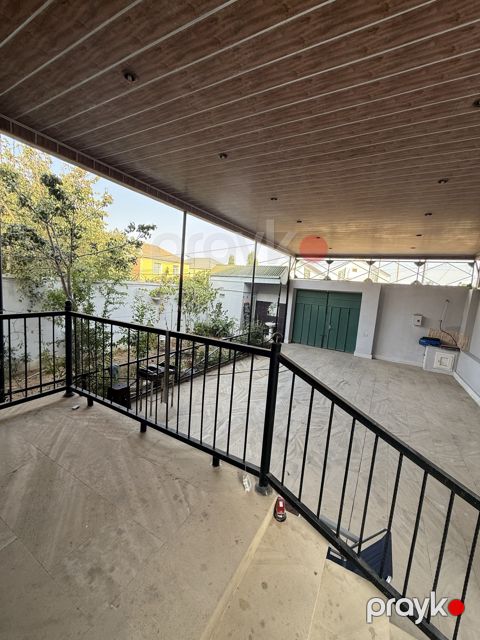 Satılır 3 otaqlı həyət evi/bağ evi 100 m²
