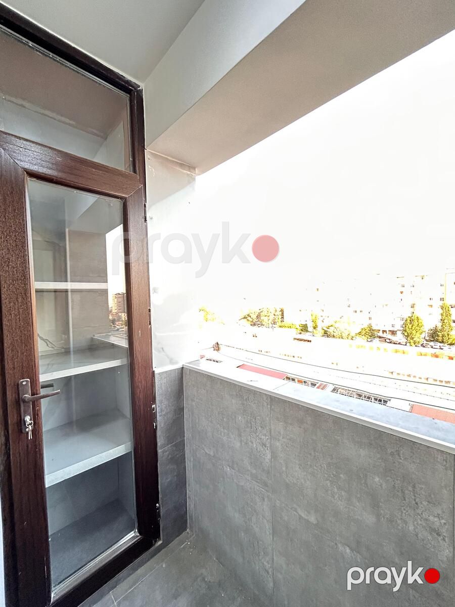 Satılır 3 otaqlı köhnə tikili 80 m² — Mənzil, Bakı (7)