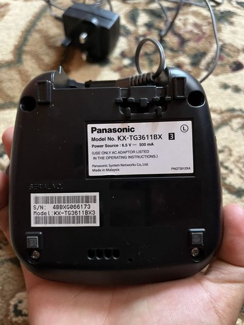 Panasonic simsiz ev telefonu dəsti Model: KX-TG3611BX Texnologiya — Şəmkir